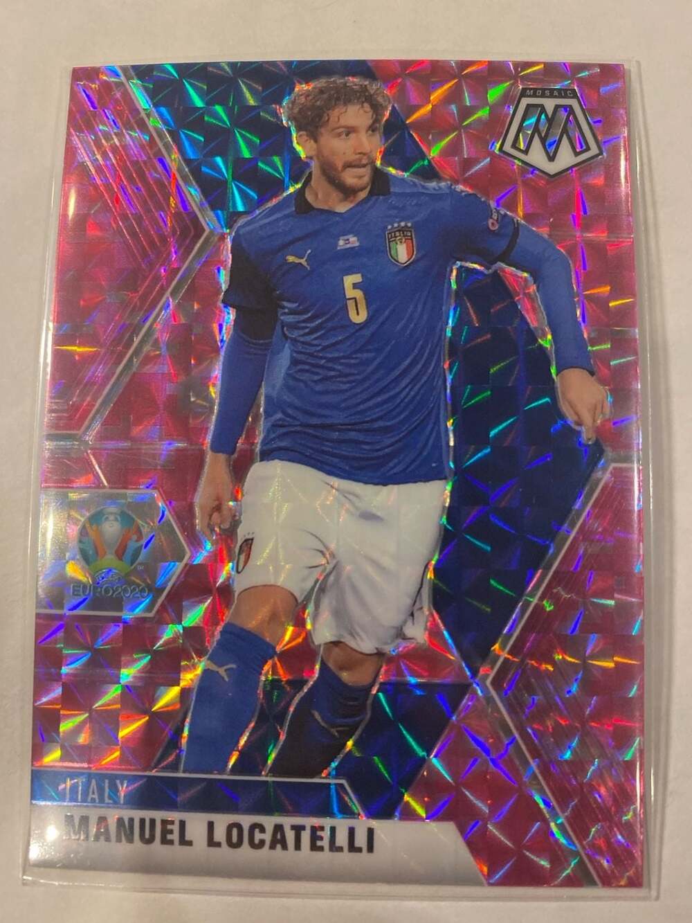 2021 Panini Mosaic UEFA Euro Soccer #134 Manuel Locatelli Pink Reactive Prizm Pa